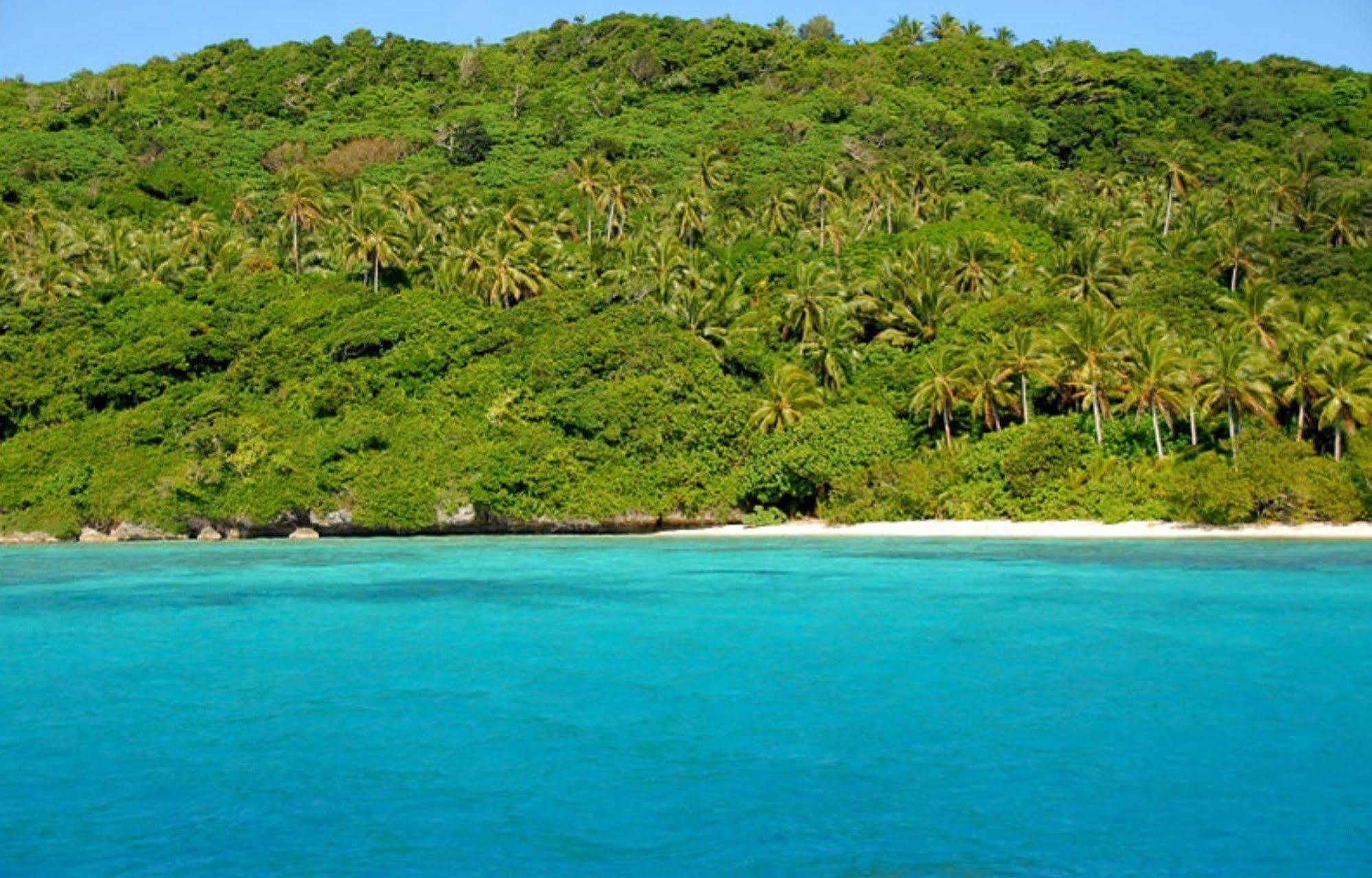 Tongan Beach Resort Utungake Bagian luar foto